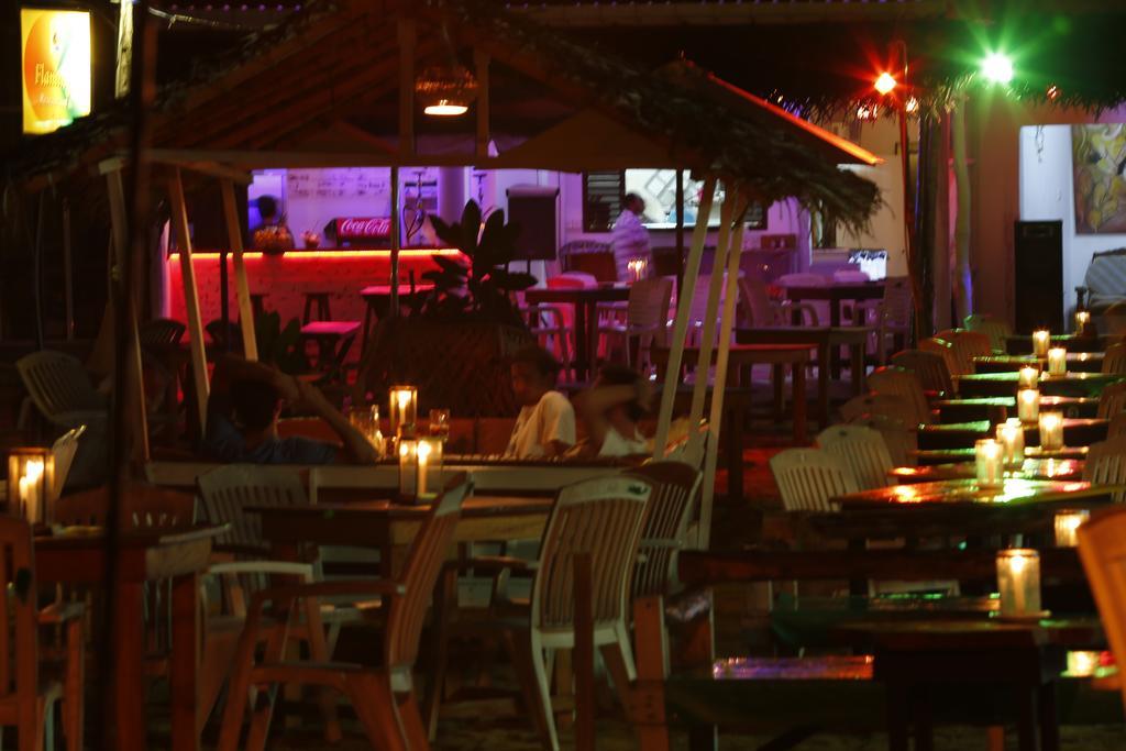 Flamingo Guest House Унаватуна Экстерьер фото